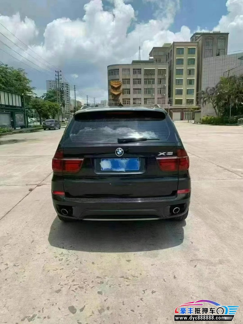 13年宝马X5轿车抵押车出售