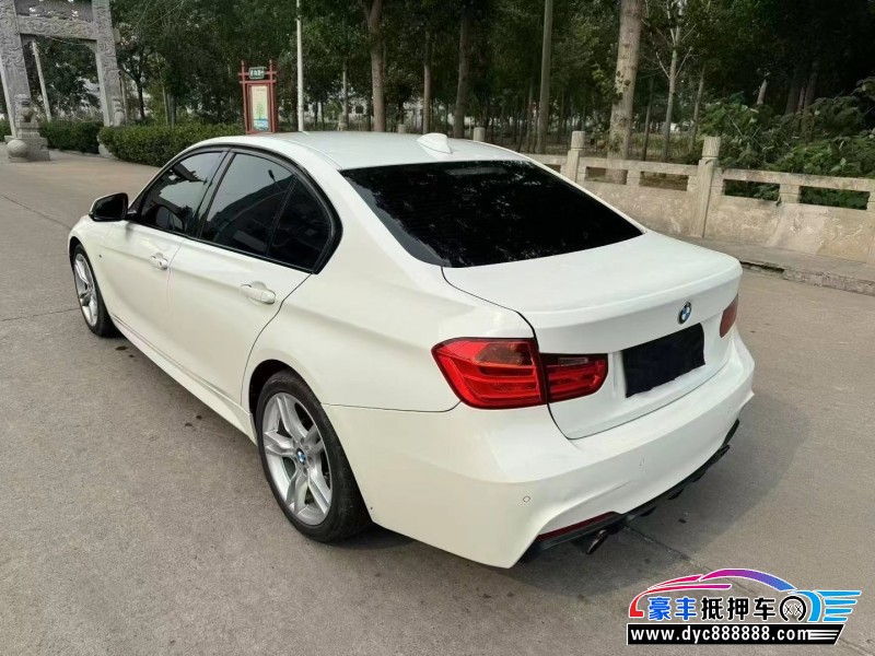 15年宝马3系轿车抵押车出售