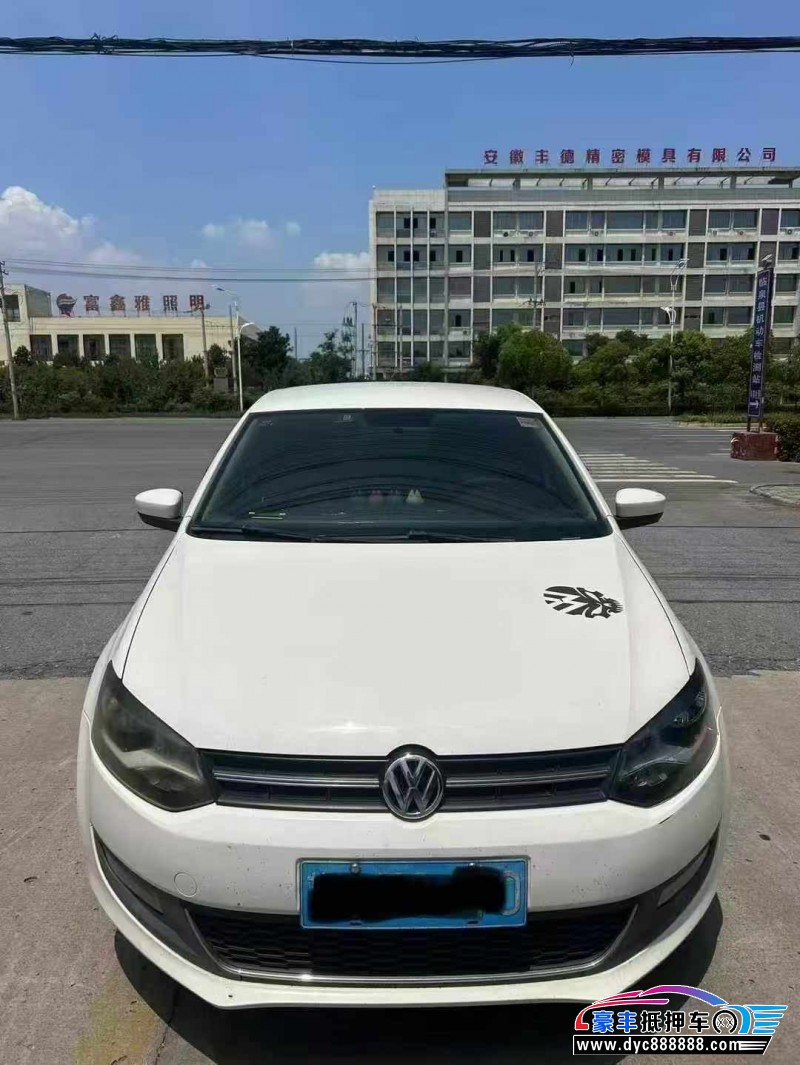 13年大众polo轿车抵押车出售