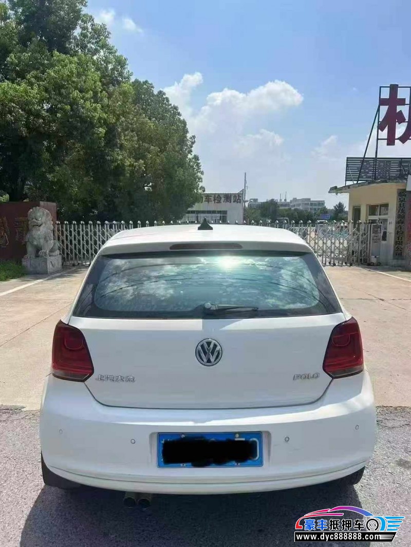 13年大众polo轿车抵押车出售