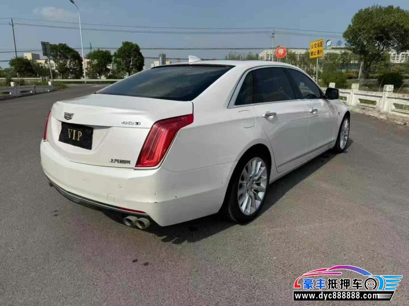 17年凯迪拉克CT6轿车抵押车出售