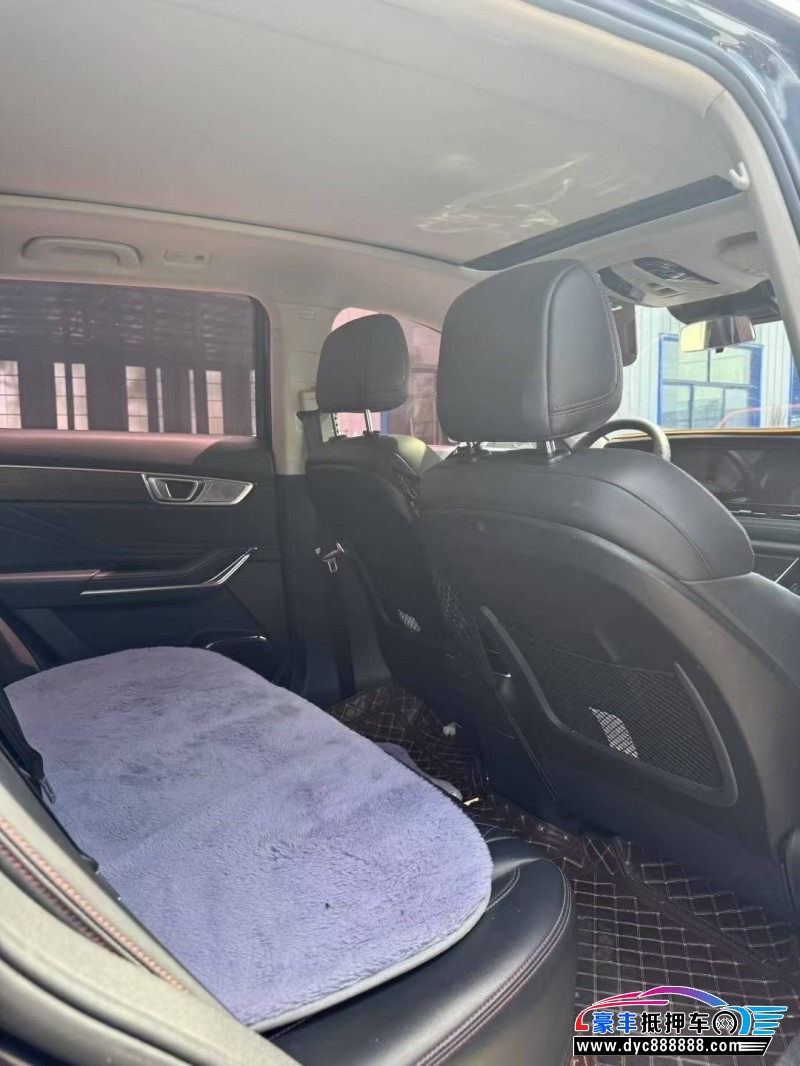 19年奔腾T99轿车抵押车出售