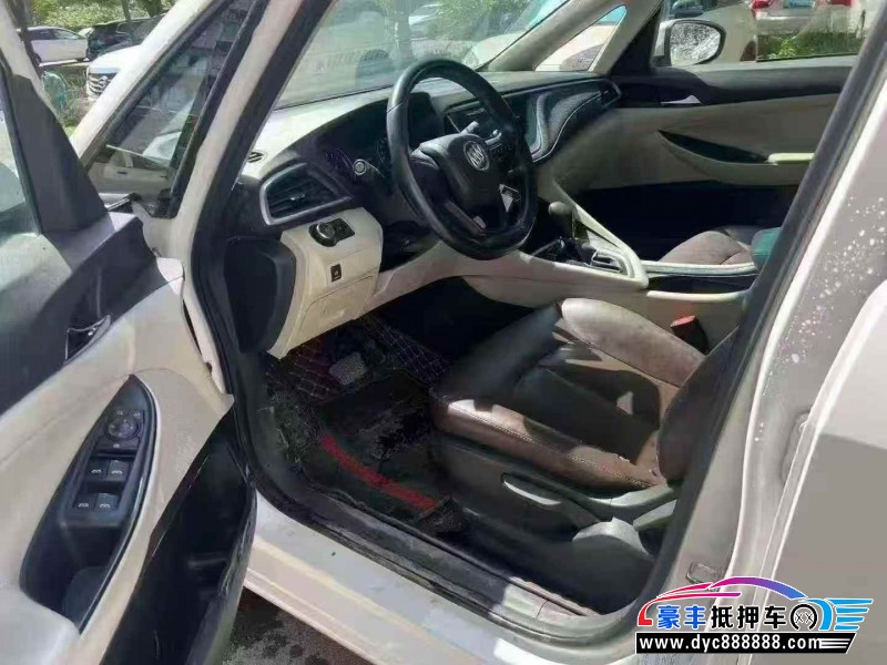 19年别克别克GL6轿车抵押车出售