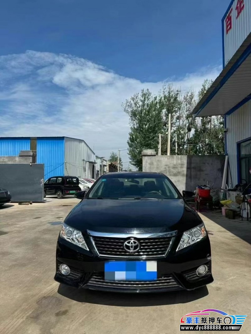 13年丰田凯美瑞轿车抵押车出售