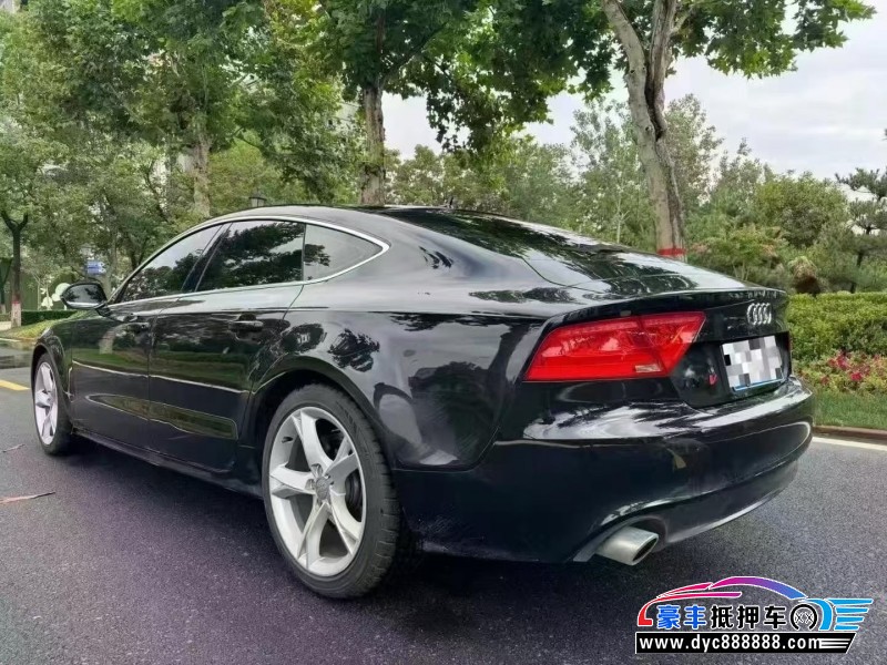 14年奥迪A7轿车抵押车出售