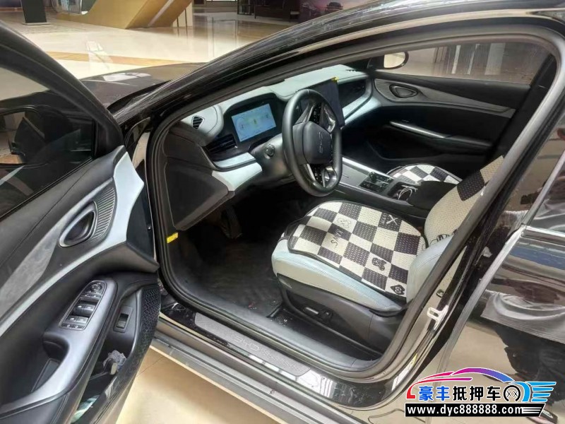 24年比亚迪海豹轿车抵押车出售