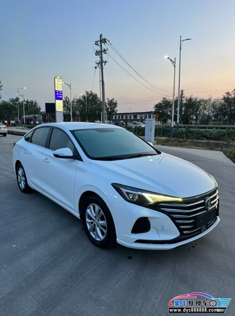 21年长安逸动轿车抵押车出售