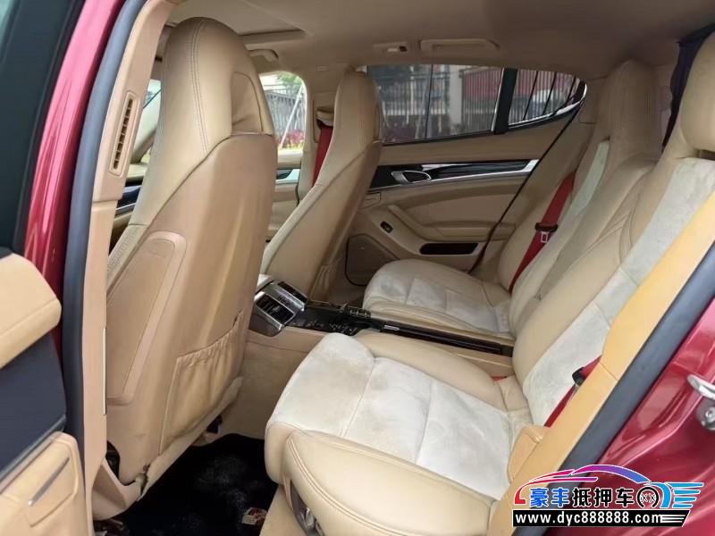 10年保时捷帕纳梅拉轿车抵押车出售