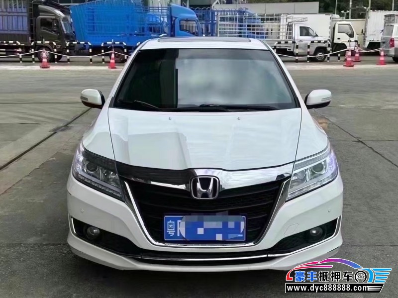 抵押车出售17年本田凌派轿车