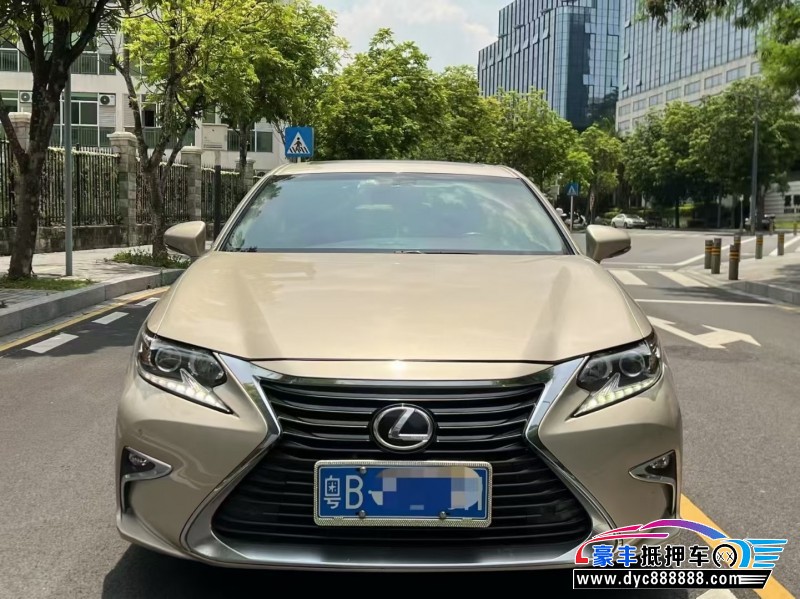 16年雷克萨斯ES轿车抵押车出售