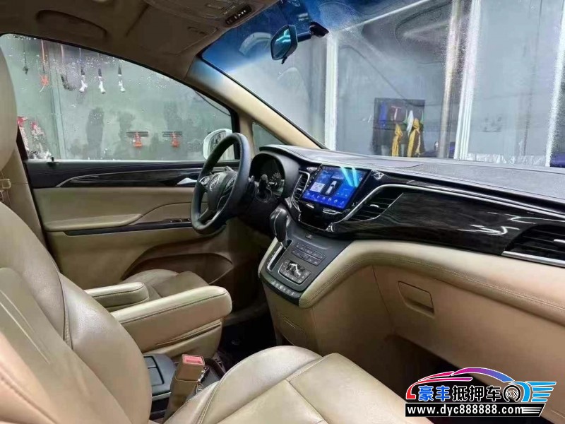 19年别克GL8轿车抵押车出售