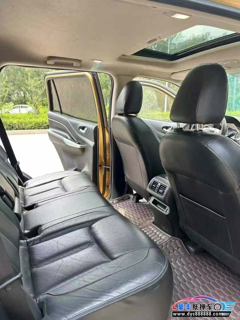 19年日产途达轿车抵押车出售