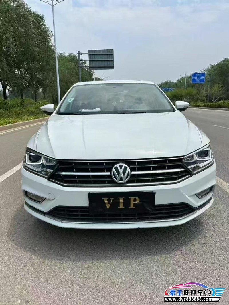 18年大众宝来轿车抵押车出售