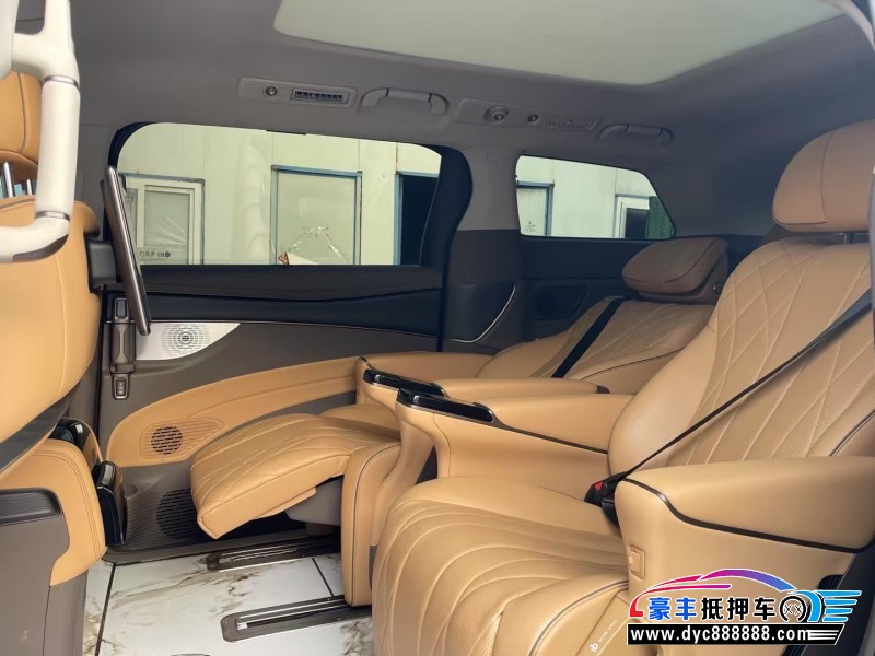 23年腾势D9轿车抵押车出售