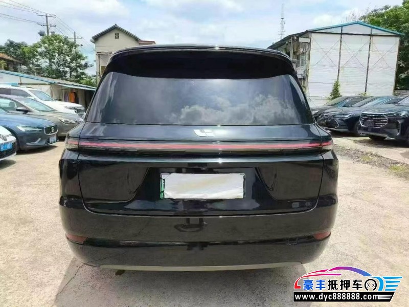 24年理想L9轿车抵押车出售