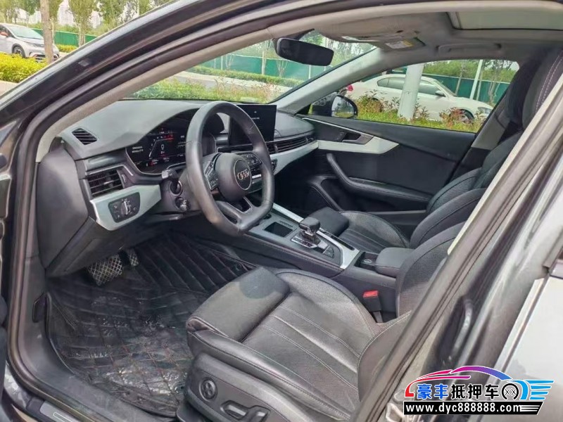 22年奥迪A4L轿车抵押车出售