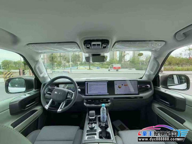 25年北京BJ40轿车抵押车出售