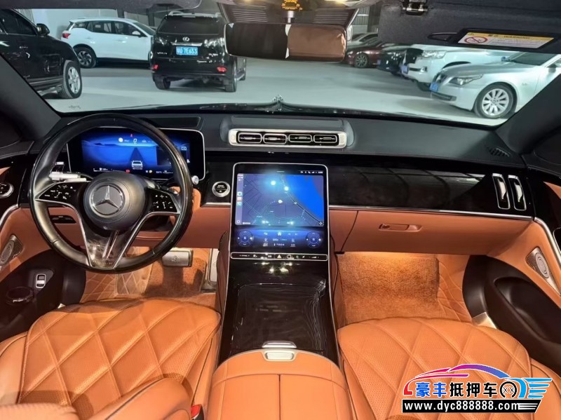 23年奔驰迈巴赫S级轿车抵押车出售