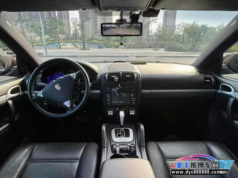 10年保时捷卡宴轿车抵押车出售