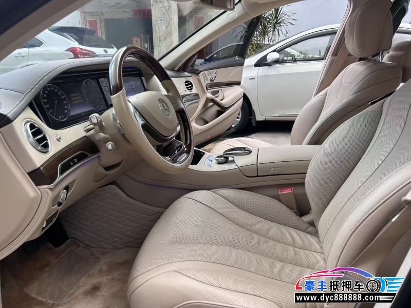 16年奔驰S轿车抵押车出售