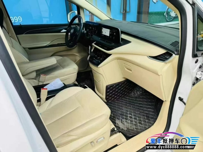 22年别克GL8轿车抵押车出售