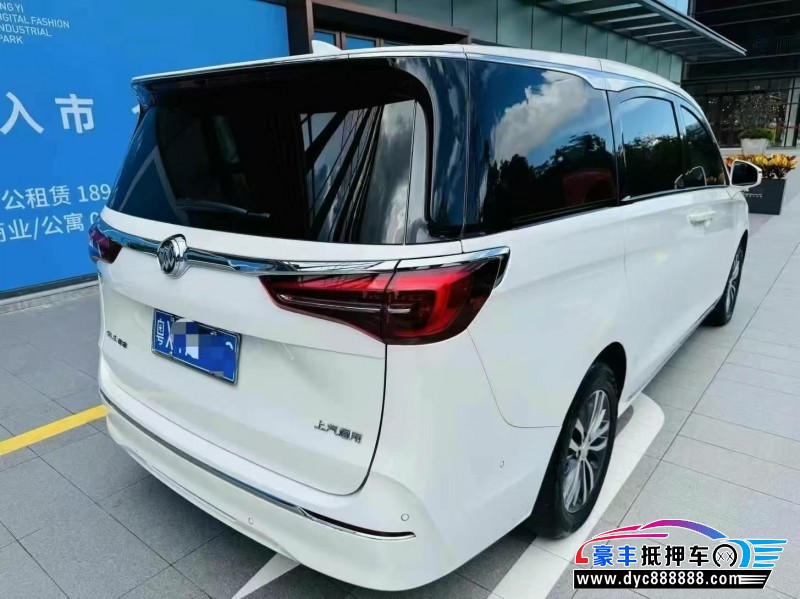 22年别克GL8轿车抵押车出售