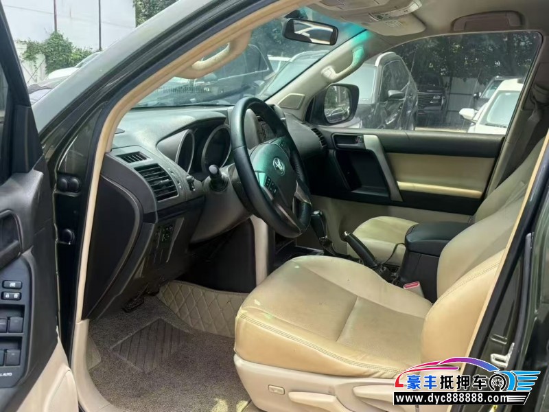 13年丰田普拉多（霸道）轿车抵押车出售