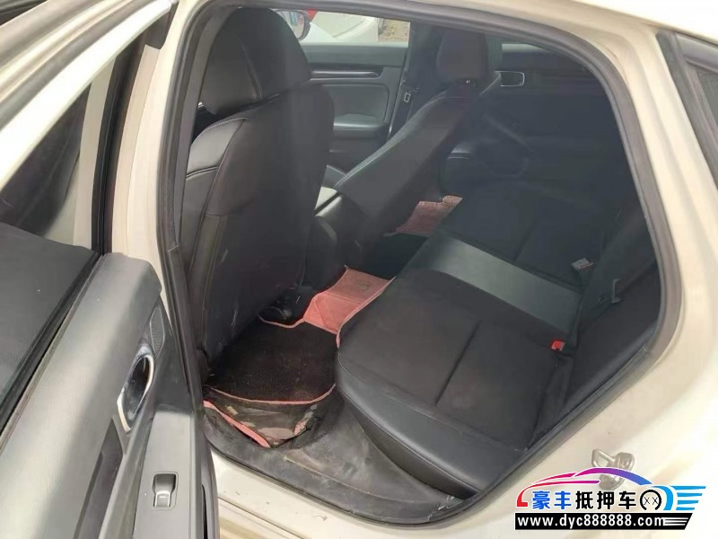 22年本田思域轿车抵押车出售