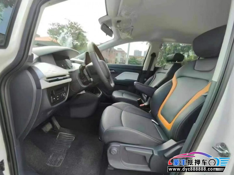 25年奔腾奔腾NAT轿车抵押车出售