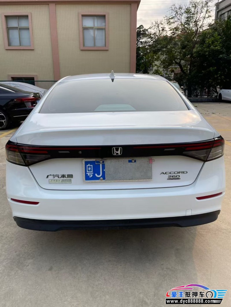 23年本田雅阁轿车抵押车出售