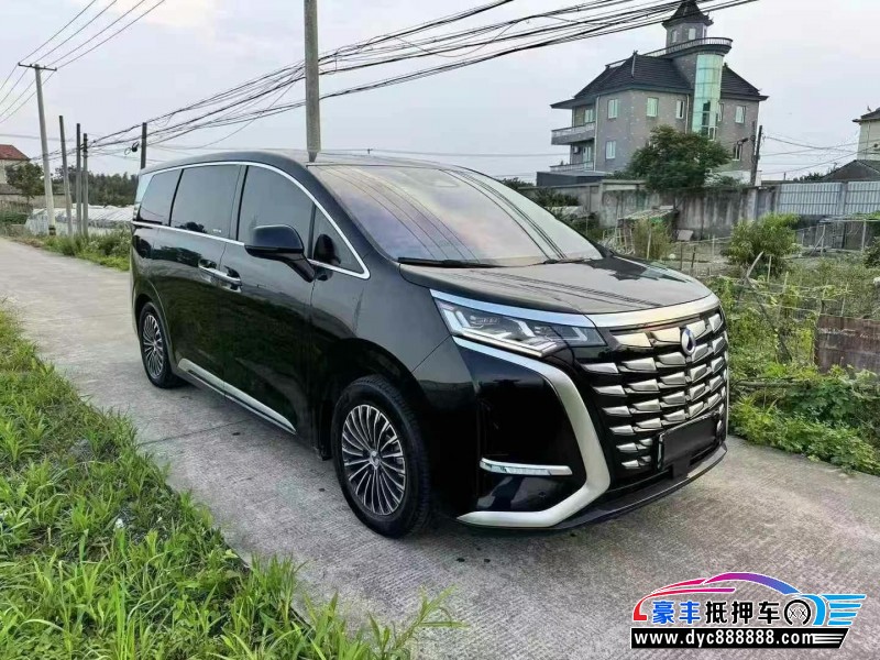 24年腾势D9MPV抵押车出售