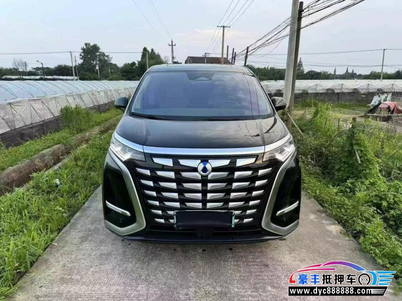 抵押车出售24年腾势D9MPV