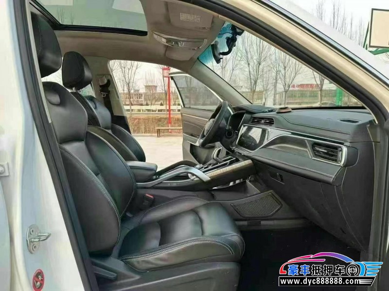 19年吉利博越轿车抵押车出售