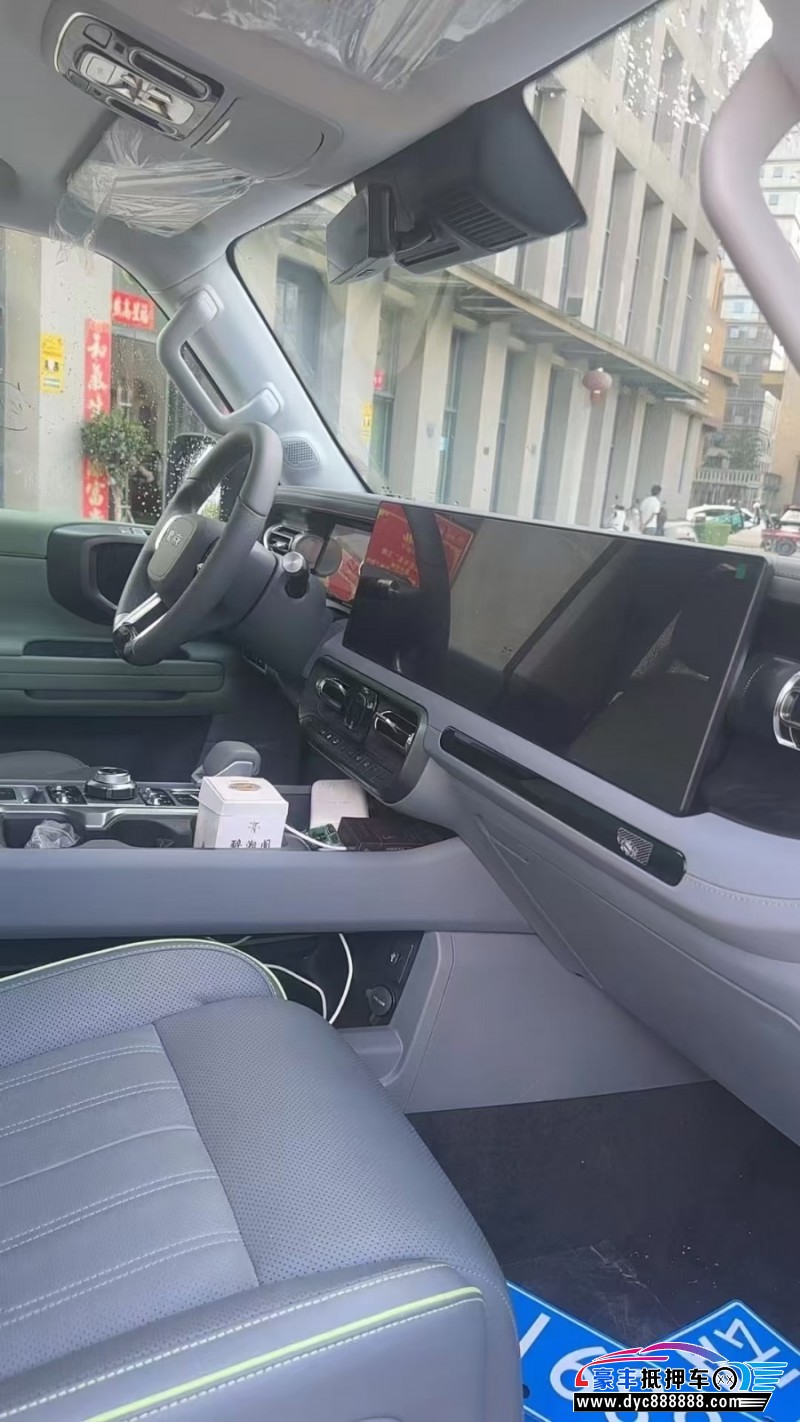 25年北京BJ40轿车抵押车出售