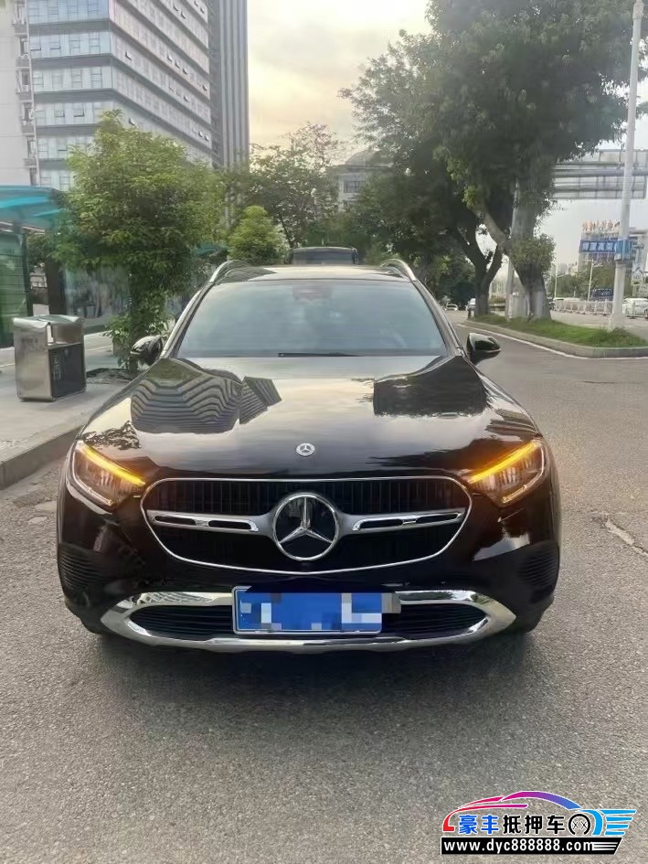 24年奔驰GLC轿车抵押车出售