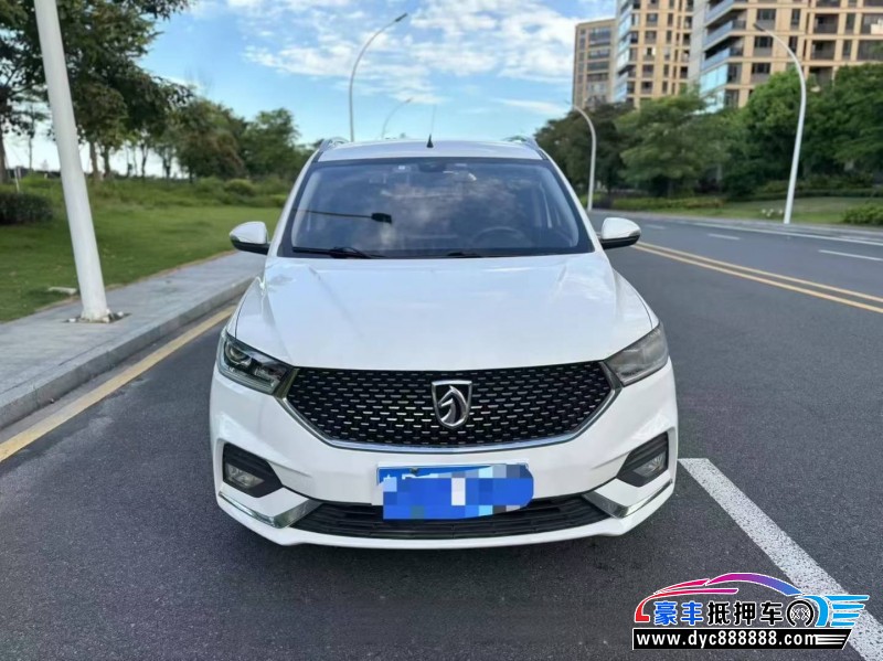 20年宝骏宝骏360轿车抵押车出售