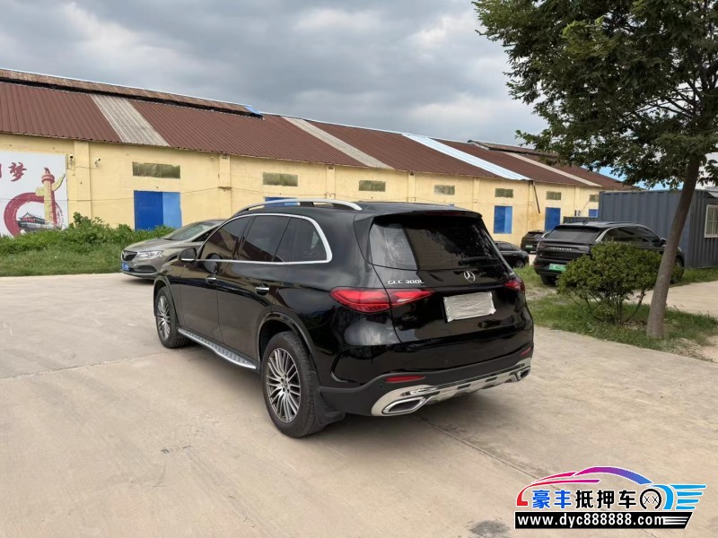 23年奔驰GLCSUV抵押车出售