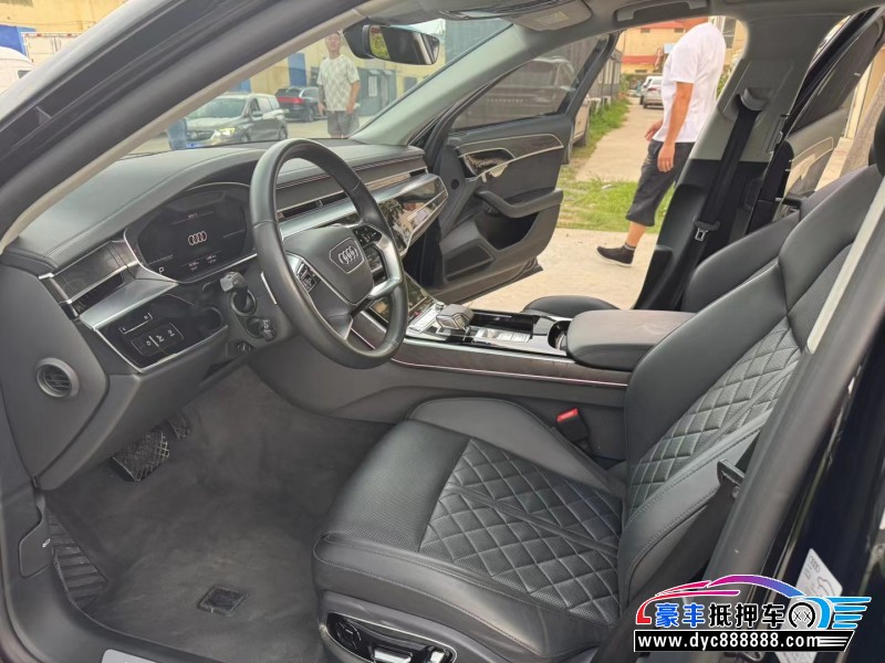 22年奥迪A8L轿车抵押车出售