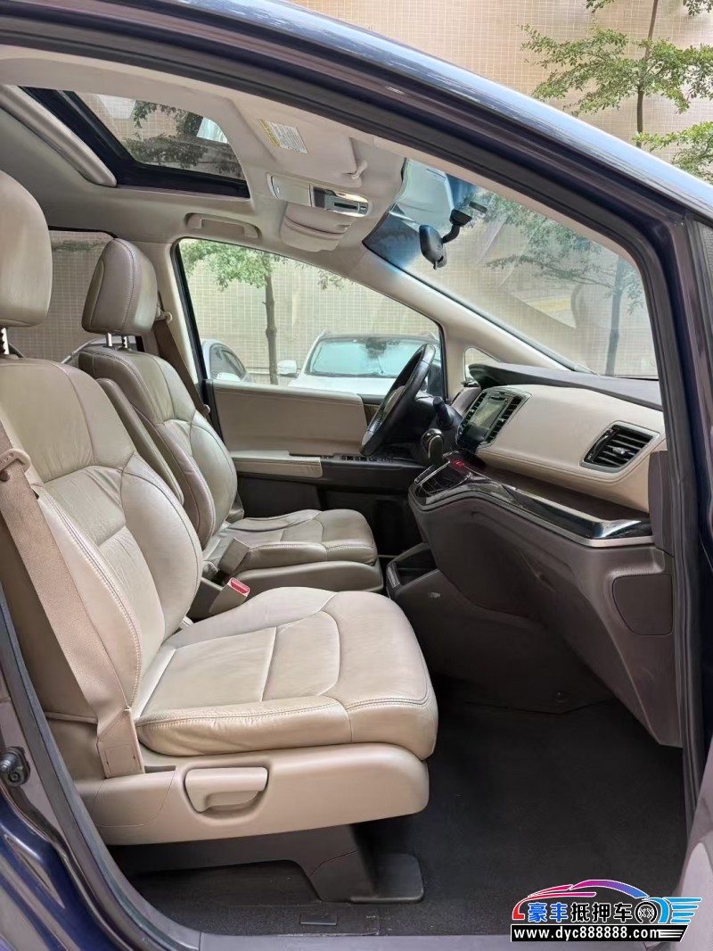 15年本田奥德赛轿车抵押车出售