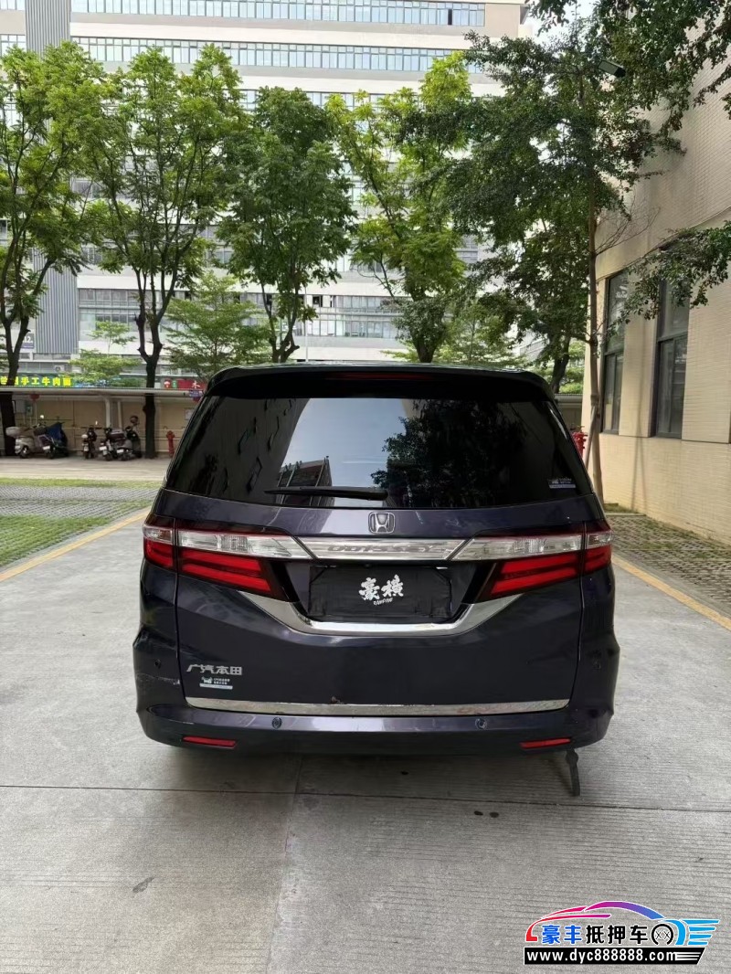 15年本田奥德赛轿车抵押车出售