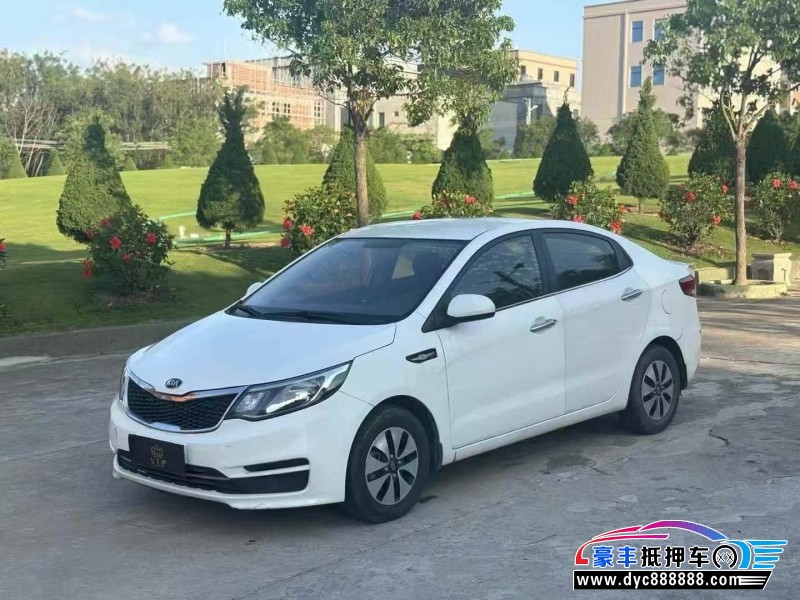 16年起亚K2轿车抵押车出售