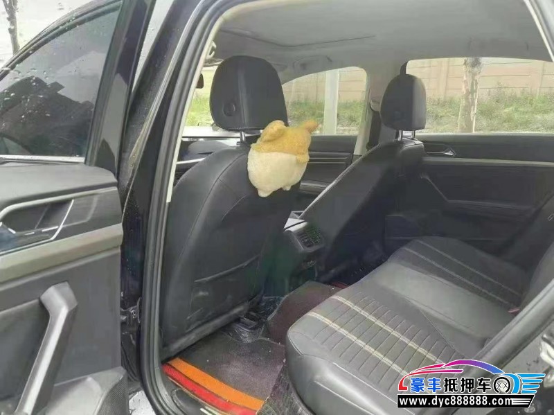 22年大众朗逸轿车抵押车出售