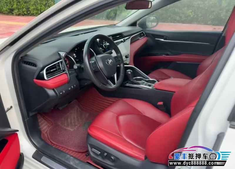 20年丰田凯美瑞轿车抵押车出售