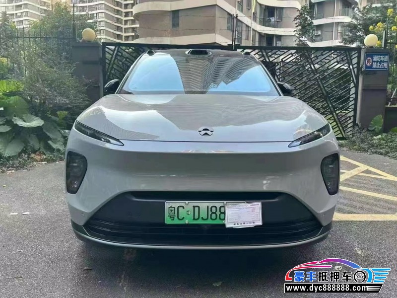 23年蔚来ES8轿车抵押车出售