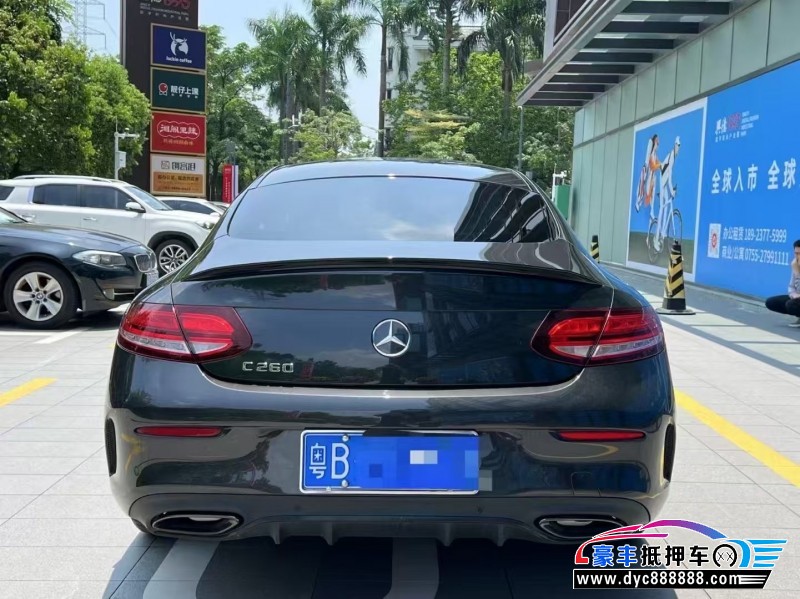 22年奔驰C轿车抵押车出售