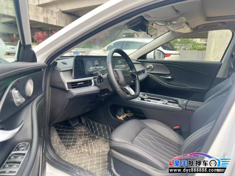 25年奇瑞艾瑞泽轿车抵押车出售