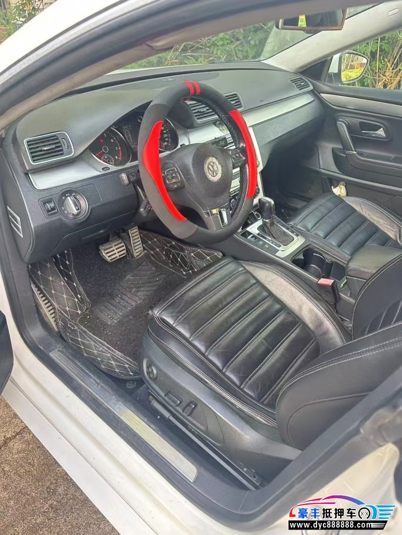 12年大众CC轿车抵押车出售