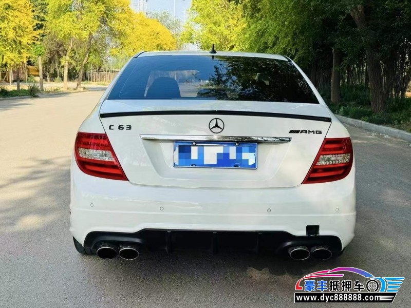 15年奔驰C轿车抵押车出售