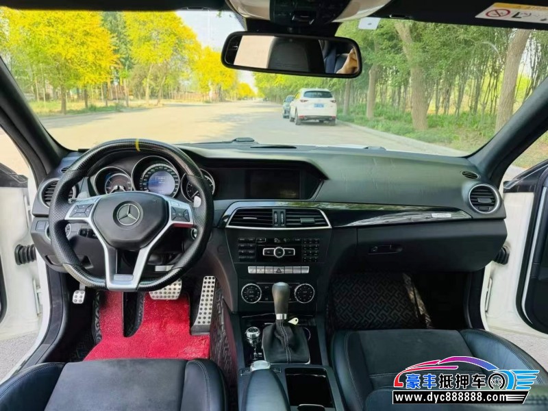 15年奔驰C轿车抵押车出售