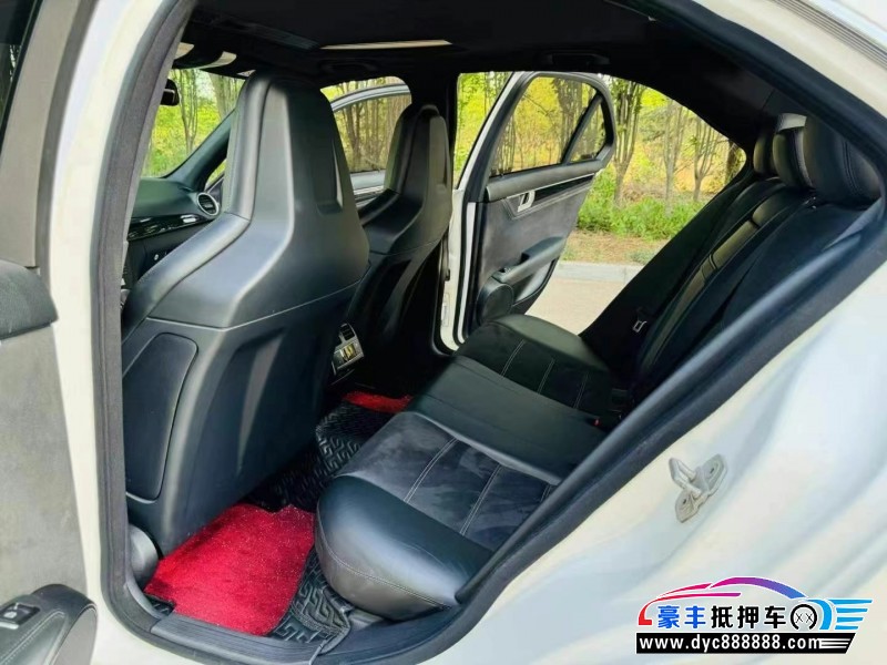 15年奔驰C轿车抵押车出售